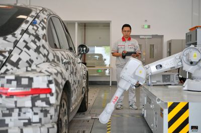 新能源汽車科技創新基地在天津啟用 驅動未來出行的測試新篇章
