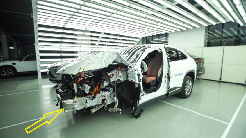 技術創新與安全保障 新能源汽車碰撞測試與生產測試設備新標準解析